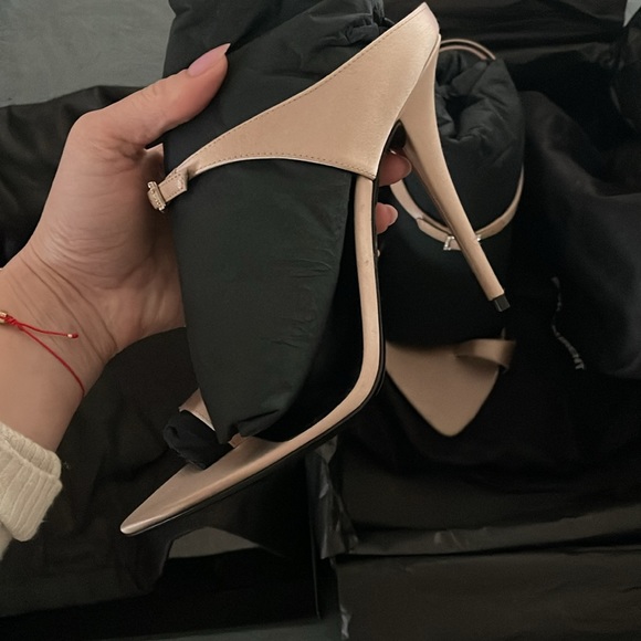 Pointed Toe Sandal - Picture 12 of 16